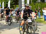 Setki rowerzystów na Bike Maratonie w Bardzie