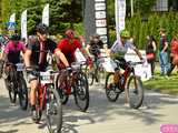 Setki rowerzystów na Bike Maratonie w Bardzie