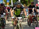 Setki rowerzystów na Bike Maratonie w Bardzie