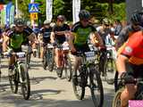 Setki rowerzystów na Bike Maratonie w Bardzie