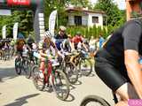 Setki rowerzystów na Bike Maratonie w Bardzie