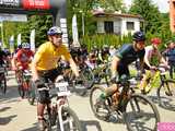 Setki rowerzystów na Bike Maratonie w Bardzie