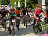 Setki rowerzystów na Bike Maratonie w Bardzie
