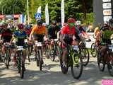 Setki rowerzystów na Bike Maratonie w Bardzie