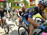 Setki rowerzystów na Bike Maratonie w Bardzie