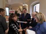 Blisko 200 mieszkańców gminy Kamieniec Ząbkowicki otrzymało ogólnopolską kartę seniora