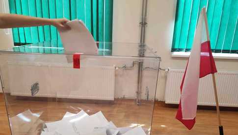 Mieszkańcy trzech miejscowości w gminie Kamieniec Ząbkowicki w niedzielę wybiorą swojego radnego