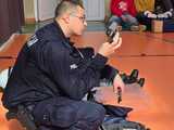 [FOTO] Czy młodzież z Barda zasili szeregi Policji? Spotkanie edukacyjne w Bardzie