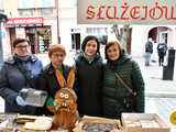 [WIDEO/FOTO] Bogato zastawione stoiska, konkursy i występy podczas Jarmarku Wielkanocnego w Ziębicach