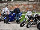 [WIDEO/FOTO] Motocyklowa impreza na ząbkowickim zamku. Klub MotoFrankenstein obchodził jubileusz 15-lecia