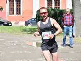 [WIDEO/FOTO] Pobiegli w 14. Półmaratonie Henrykowskim i 10. Dyszce Księgi Henrykowskiej