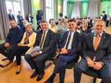[FOTO] Najlepsi uczniowie klas maturalnych w naszym powiecie zostali wyróżnieni podczas uroczystego zakończenia roku