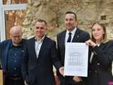[FOTO,WIDEO] Twierdza Srebrna Góra coraz bliżej UNESCO. Podpisano międzynarodowe porozumienie 