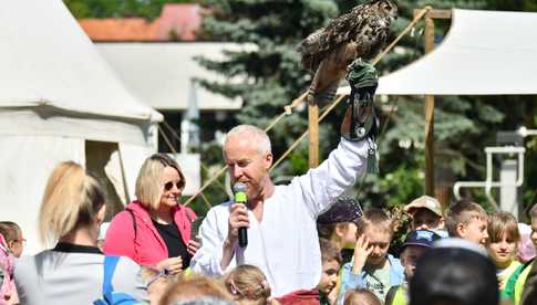[FOTO, WIDEO] Na tropie przygody w Kamieńcu Ząbkowickim. Prawdziwy Dzień Dziecka