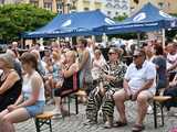 [FOTO, WIDEO] Wakacyjna Scena Muzyczna w Ząbkowicach Śląskich trwa w najlepsze. Tym razem afrykańskie rytmy porwały mieszkańców 