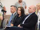 [FOTO] Szefowa MEN w Słupcu. Samorządowcy z powiatu ząbkowickiego nie kryli obaw o przyszłość małych szkół